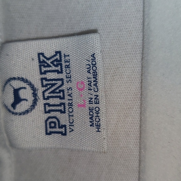 Pink t-shirt 👕 - Picture 2 of 3